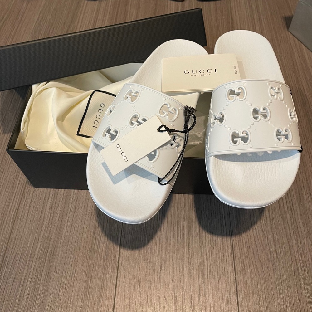 Flip flops